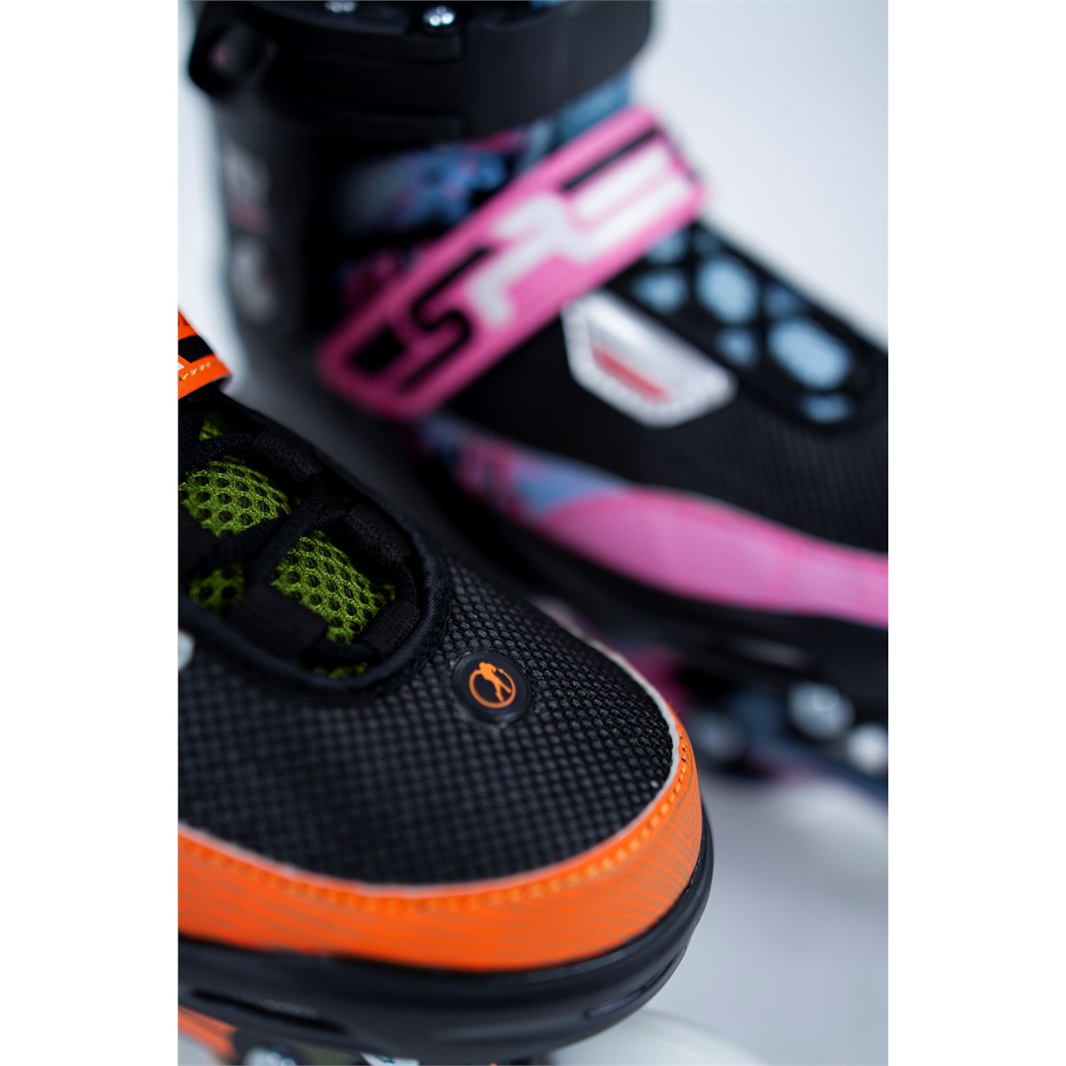 Rollers en Ligne Enfant SFR Pixel Adjustable